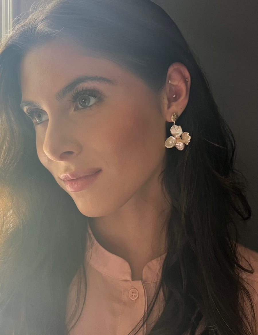 Rare Peach Keshi Pearl Gold Flower Earrings